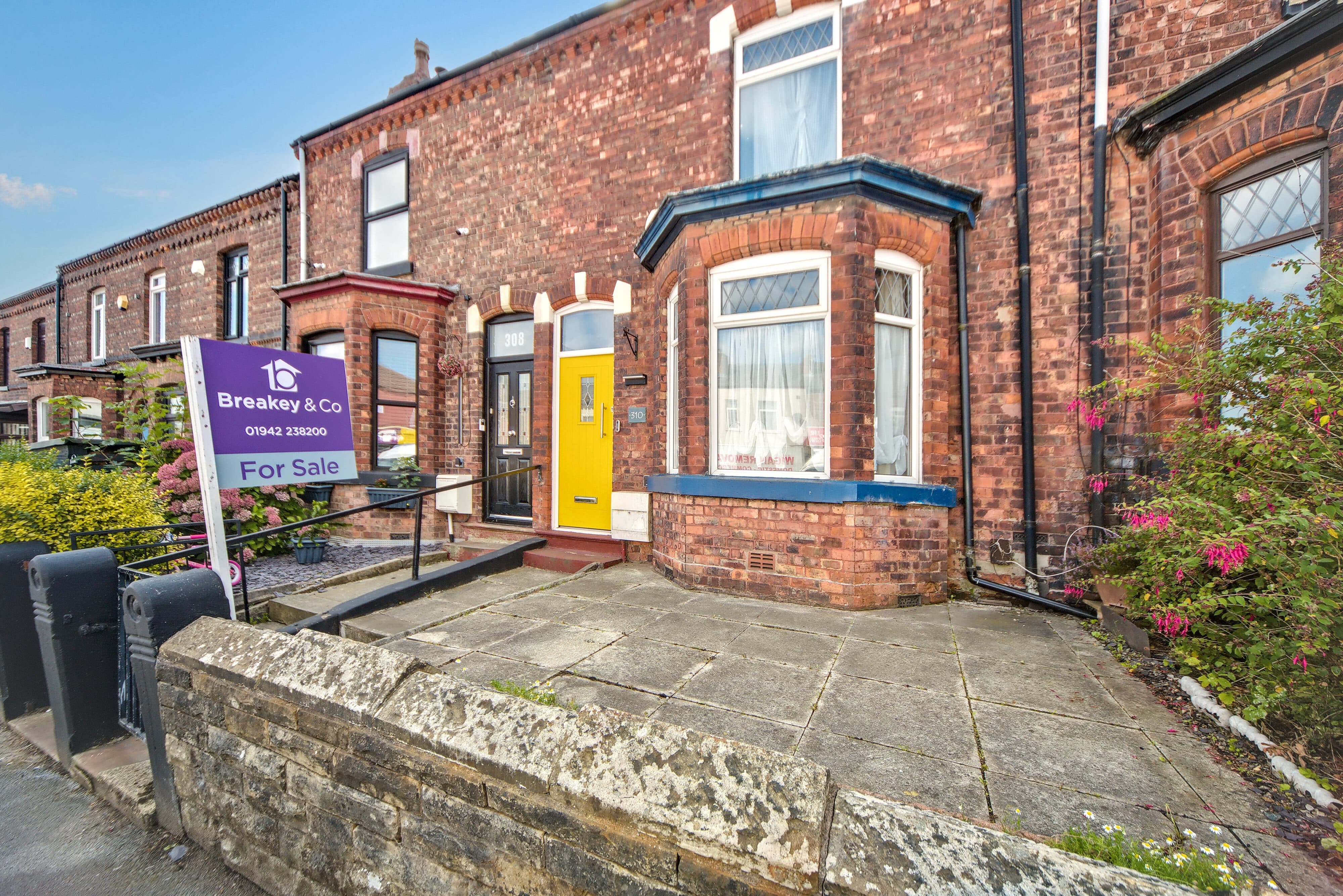 Ormskirk Road, Wigan, WN5