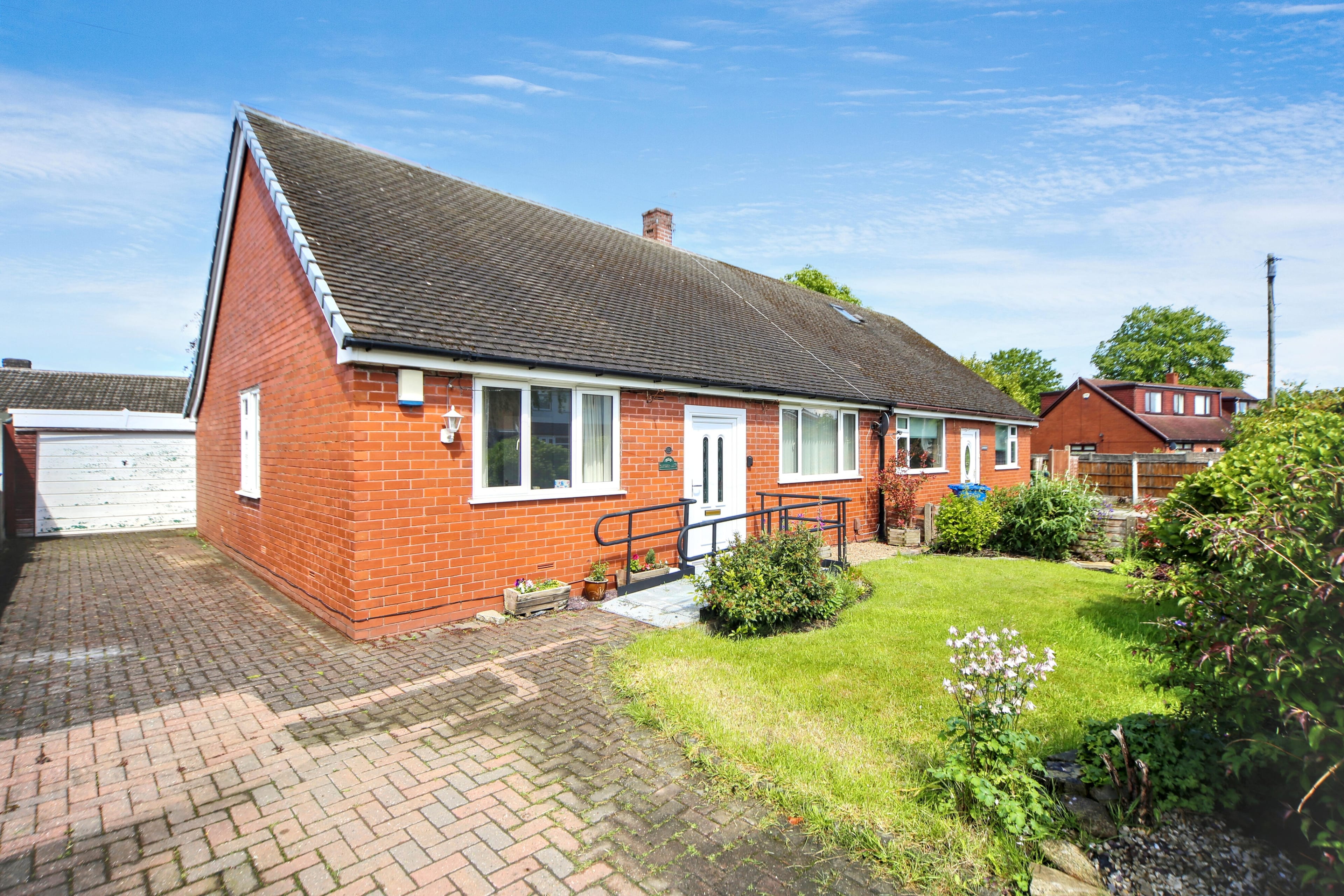 Park Lane, Abram, WN2